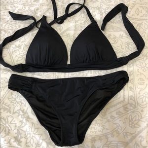 Black Victoria’s Secret bikini